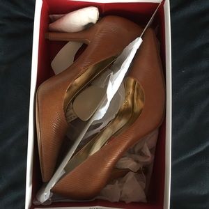 Style & Co Pumps, Tawnynut, Size 9m, New in Box